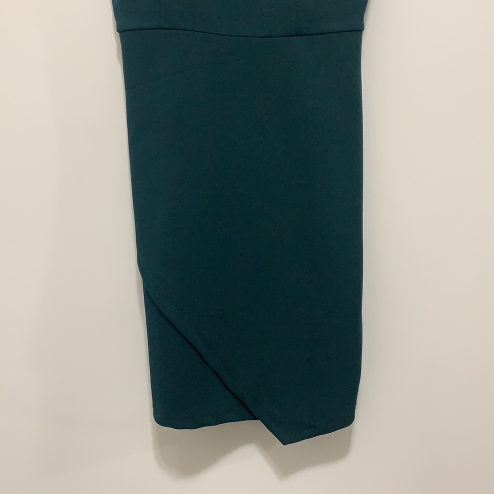 ✨Host Pick✨ Sequin Hearts Green Sheath Party Dress - Picture 8 of 11